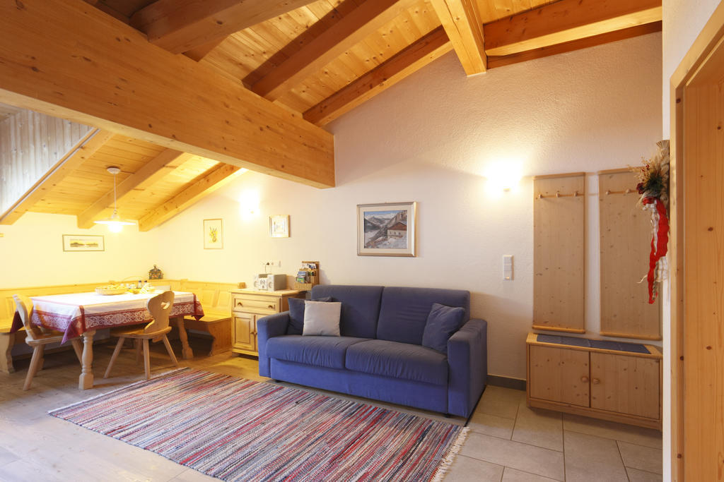 Chalet & Appartement Zingerlehof Trens Campo di Trens Phòng bức ảnh